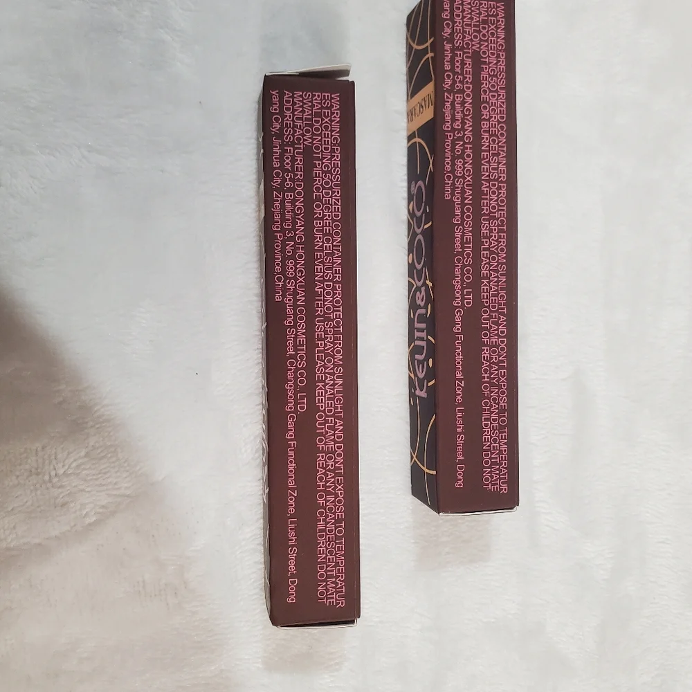 KEVIN&COCO Black Mascara - Picture 2 of 7